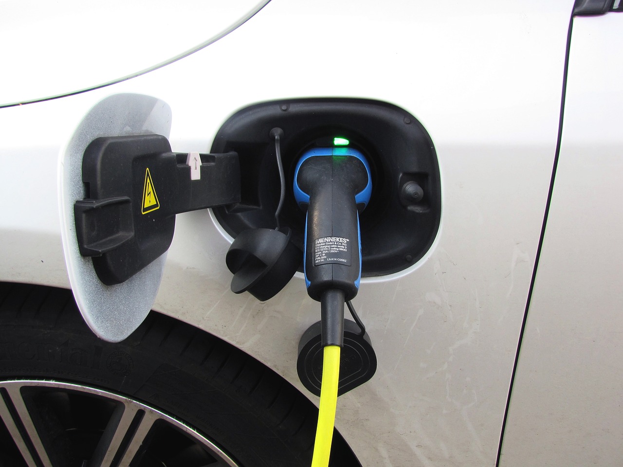 Auto Plug-In